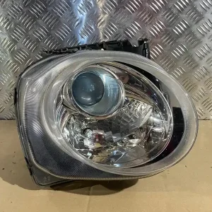Oferta limitowana Lampa przednia prawa wersja UK do NISSAN JUKE I F15