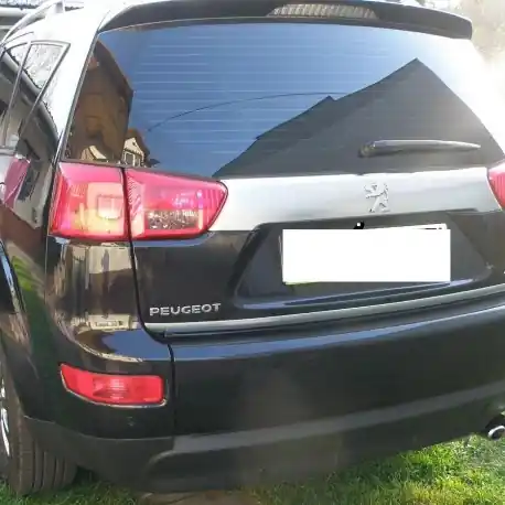 Najlepsza cena Peugeot 4007 – Listwa chromowana bagażnik