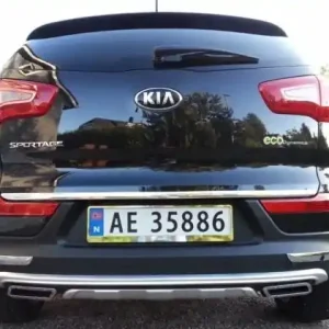 Bezpieczne zakupy KIA Sportage III – LISTWA CHROM Klapa bagażnik Tył