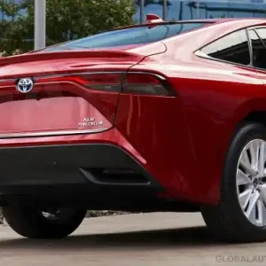 Tylko do końca tygodnia Toyota Mirai – Listwa CHROM na Klapę